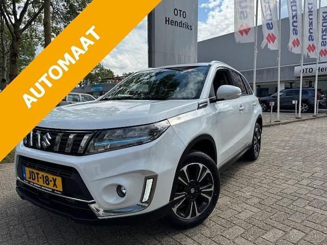 Wit Gebruikt 2021 Suzuki Vitara Style SUV | € 25.995 (Iets duurder) - Afbeelding 1/4