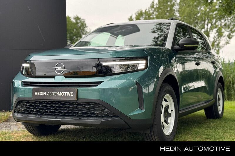 Groen Nieuw 2025 Opel Frontera Edition SUV | € 34.595 - Afbeelding 1/3