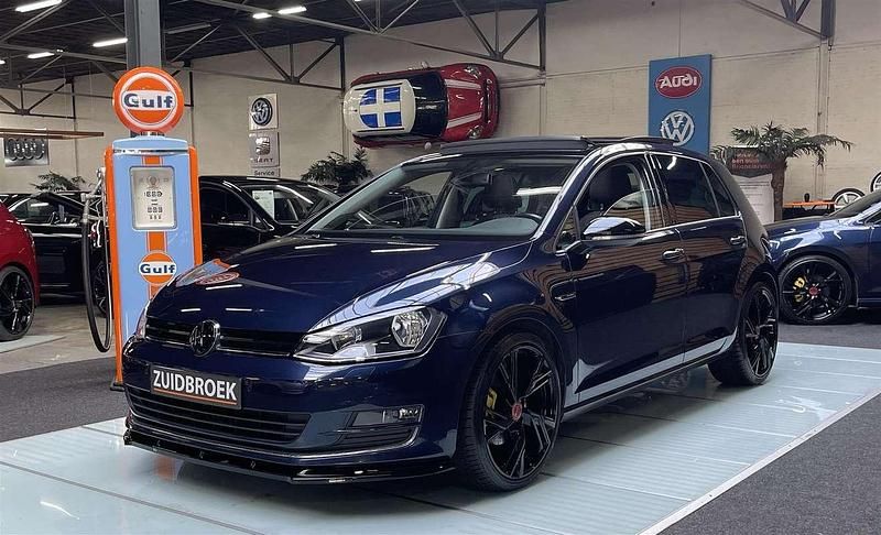 Blauw Gebruikt 2015 VW Golf VII Hatchback | € 13.999 (Iets duurder) - Afbeelding 1/4
