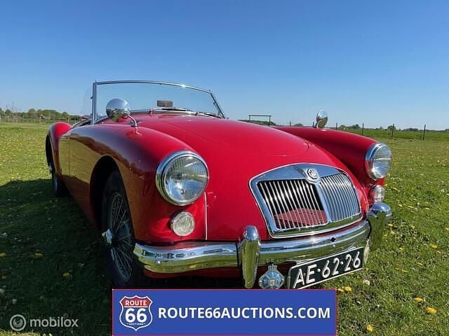 Rood Gebruikt 1960 MG 1600 Cabriolet | € 12.000 - Afbeelding 1/4