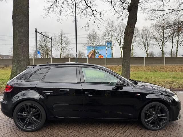 Occasion Audi A3 Sportback S-Line 150 PK (110 kW) 2015 Zwart Hatchback