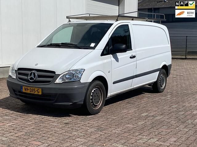 Wit Gebruikt 2015 Mercedes Vito MPV | € 4.450 (Super prijs) - Afbeelding 1/4