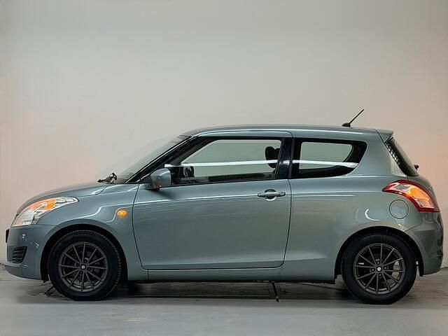 Occasion Suzuki Swift Comfort 94 PK (69 kW) 2012 Groen (metallic) Hatchback