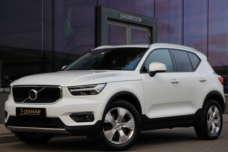 Wit Gebruikt 2018 Volvo XC40 SUV | € 31.545 (Eerlijke prijs) - Afbeelding 1/4