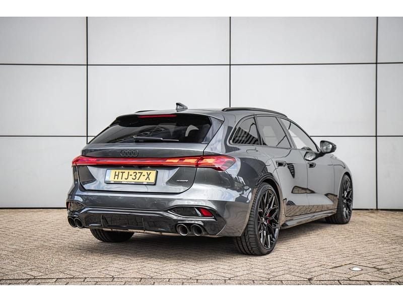 Occasion Audi A5 Competition 368 PK (270 kW) 2025 Grijs Coupé