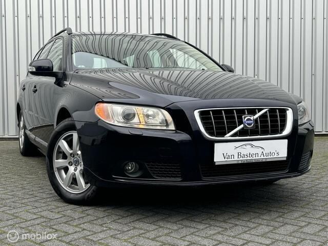 Blauw, metallic lak Gebruikt 2008 Volvo V70 Momentum Stationwagen | € 13.995 (Duur) - Afbeelding 1/4