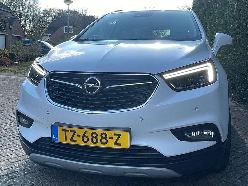 Wit Occasion 2018 Opel Mokka X Innovation SUV | € 11.750 (Eerlijke prijs) - Afbeelding 1/4