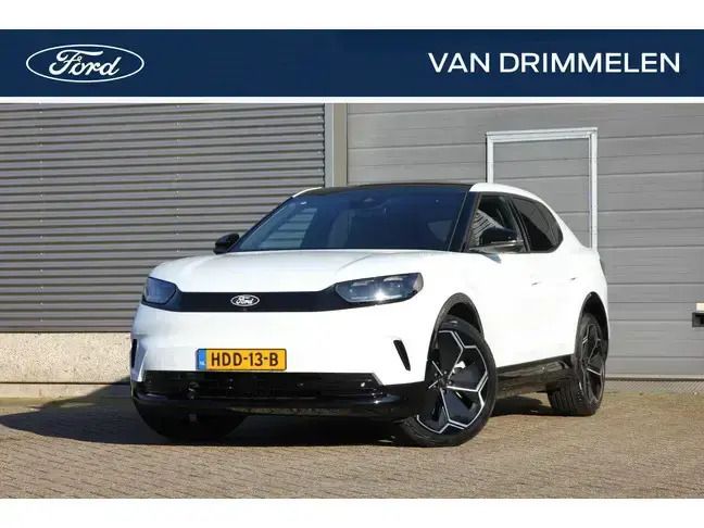 Wit Gebruikt 2025 Ford Capri Extended Range SUV | € 54.995 - Afbeelding 1/4