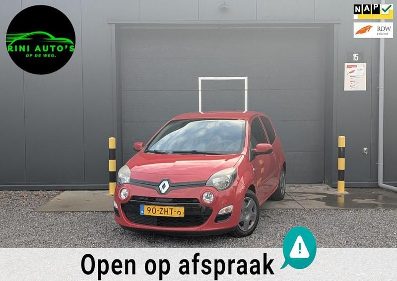 Rood Gebruikt 2012 Renault Twingo Collection Hatchback | € 3.145 (Goede deal) - Afbeelding 1/4