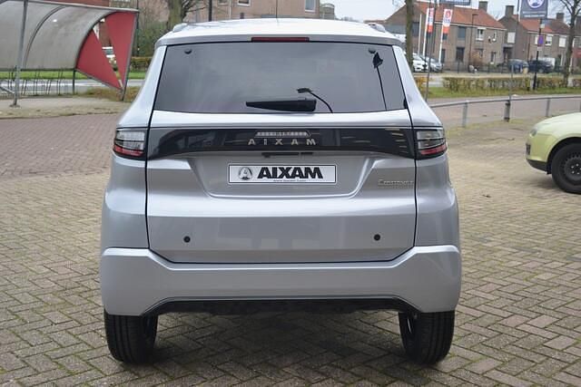 Nieuw Aixam Crossover Premium 2025 Zilver