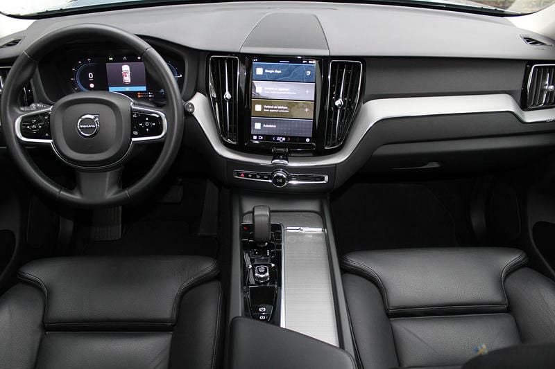 Occasion Volvo XC60 Plus 350 PK (257 kW) 2023 Grijs SUV