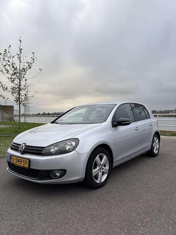 Gebruikt 2011 VW Golf VI Comfortline Hatchback | € 3.500 (Goede deal) - Afbeelding 1/4