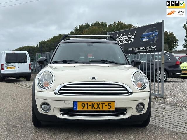 Wit Gebruikt 2010 Mini Cooper Clubman Chili Stationwagen | € 2.950 (Eerlijke prijs) - Afbeelding 1/4