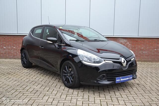 Occasion Renault Clio IV Expression 74 PK (54 kW) 2014 Zwart (metallic) Hatchback