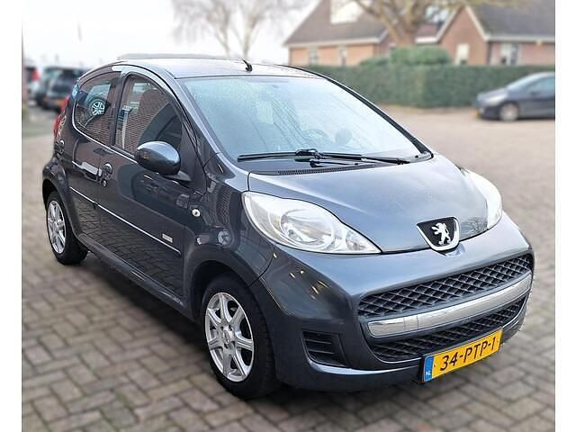 Occasion Peugeot 107 68 PK (50 kW) 2011 Grijs Hatchback