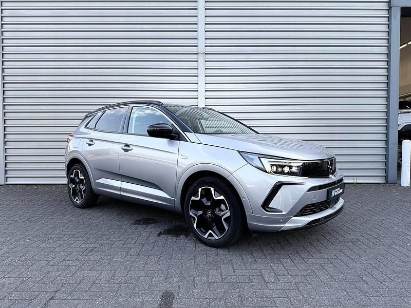 Occasion Opel Grandland X Ultimate 131 PK (96 kW) 2024 Grijs SUV