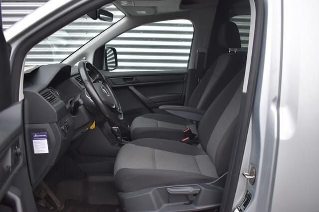 Occasion VW Caddy Maxi Highline 102 PK (75 kW) 2018 Zilver (metallic) MPV