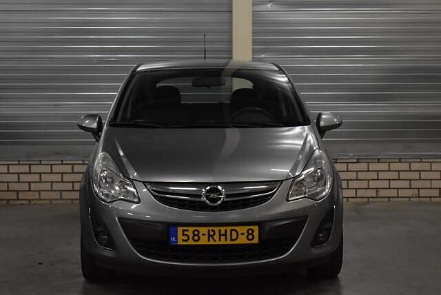 Occasion Opel Corsa Edition 101 PK (74 kW) 2011 Grijs Hatchback