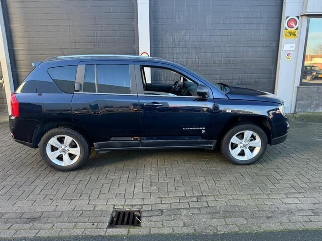 Occasion Jeep Compass 156 PK (114 kW) 2011 Blauw, metallic lak SUV