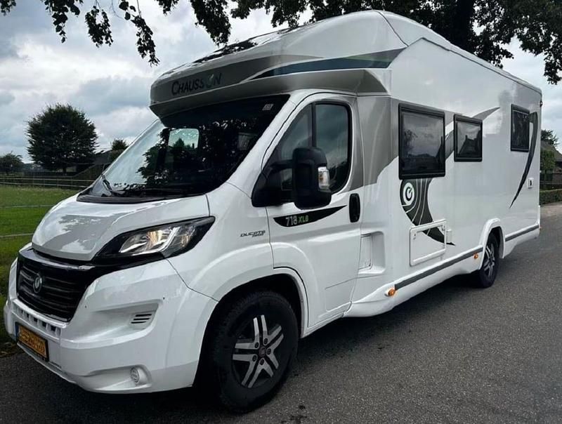 Occasion Citroën C4 Shine 2015 Paars MPV