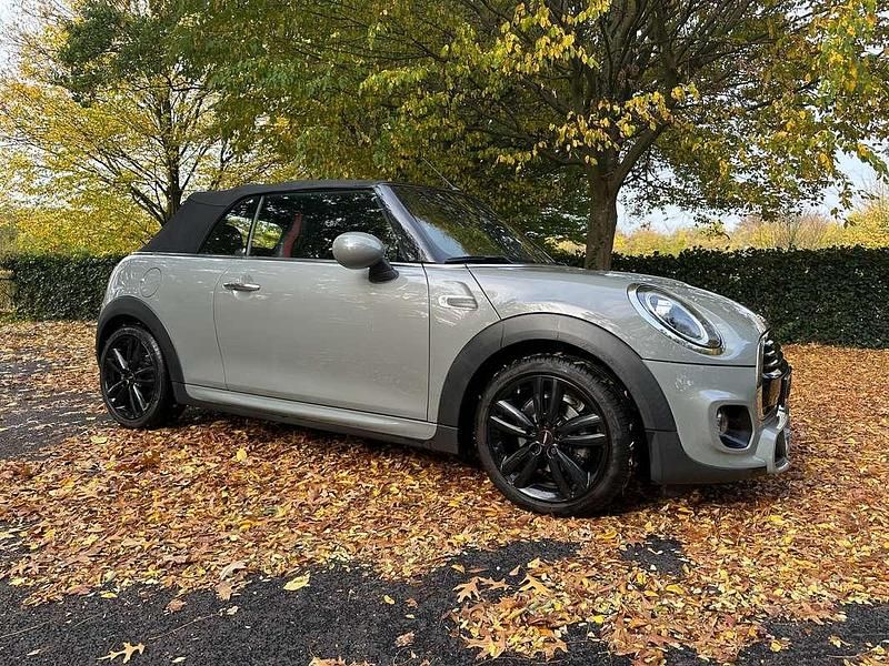 Grijs Gebruikt 2019 Mini Cooper Cabriolet Cabriolet | € 21.950 (Eerlijke prijs) - Afbeelding 1/4