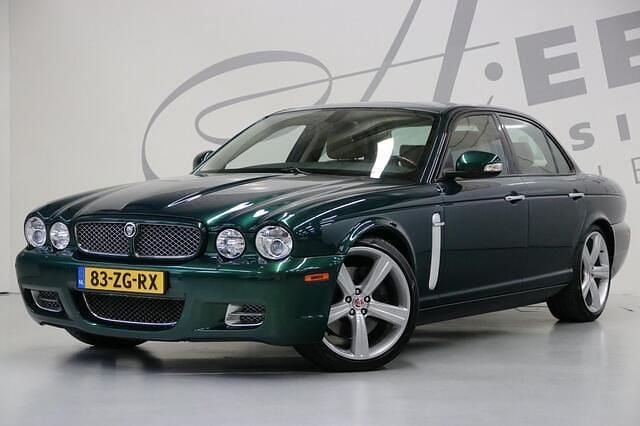 Groen Gebruikt 2008 Jaguar XJ Sedan | € 22.950 (Eerlijke prijs) - Afbeelding 1/4
