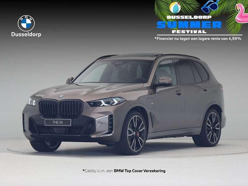 Bruin Nieuw 2025 BMW X5 M Sport SUV | € 141.848 - Afbeelding 1/4