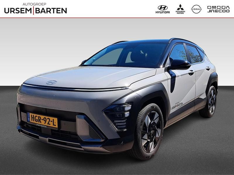 Grijs Occasion 2025 Hyundai Kona Comfort SUV | € 32.430 (Eerlijke prijs) - Afbeelding 1/4