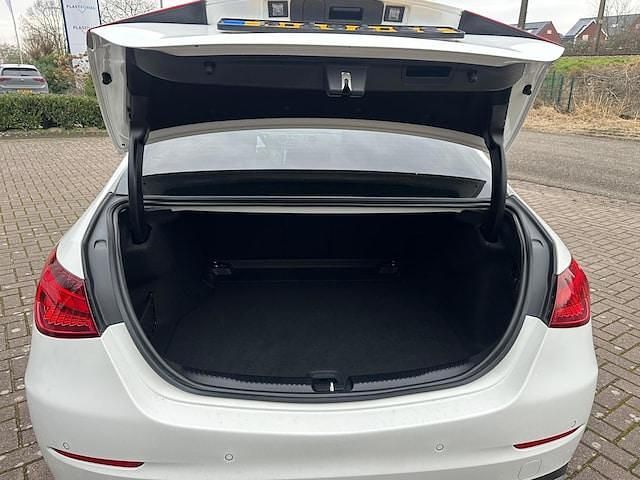 Occasion Mercedes C200 2022 Wit (metallic) Sedan