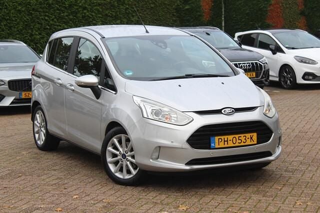 Occasion Ford B-MAX Titanium 101 PK (74 kW) 2017 Grijs MPV