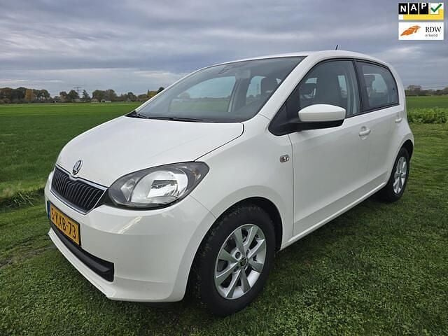 Wit (metallic) Gebruikt 2013 Skoda Citigo Hatchback | € 6.450 (Eerlijke prijs) - Afbeelding 1/4