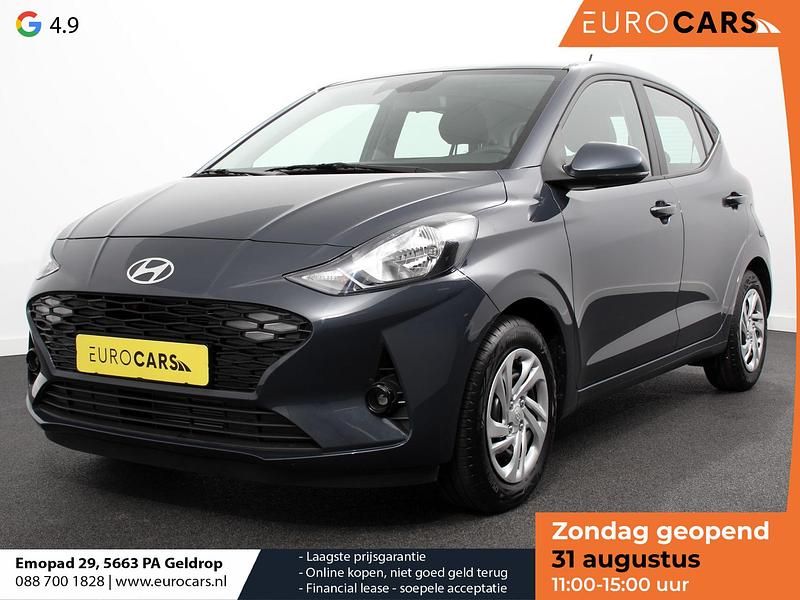Grijs Gebruikt 2024 Hyundai i10 Comfort Hatchback | € 18.740 (Eerlijke prijs) - Afbeelding 1/4