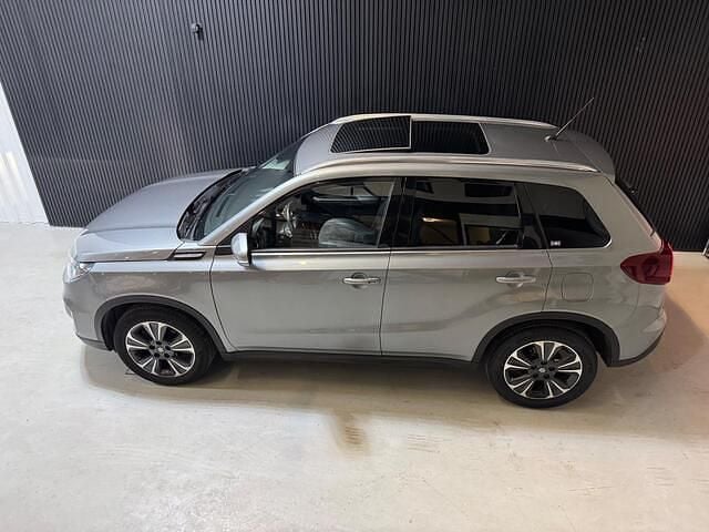 Occasion Suzuki Vitara 140 PK (102 kW) 2019 Grijs SUV