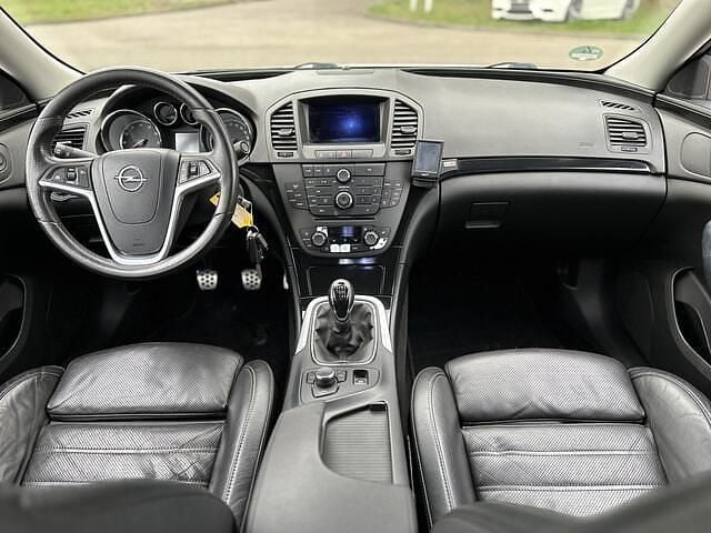 Occasion Opel Insignia Sport 222 PK (163 kW) 2009 Wit Sedan