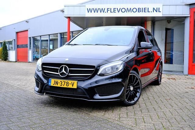 Occasion Mercedes B180 AMG 123 PK (90 kW) 2016 Zwart MPV