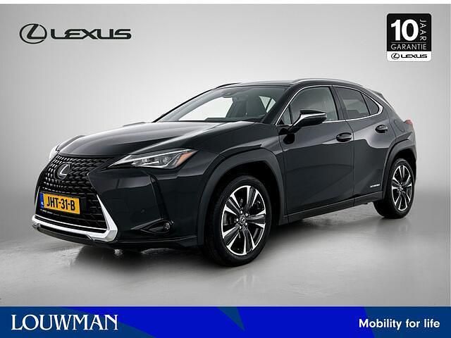 Zwart Gebruikt 2020 Lexus UX 250h Business Edition SUV | € 26.950 (Eerlijke prijs) - Afbeelding 1/4