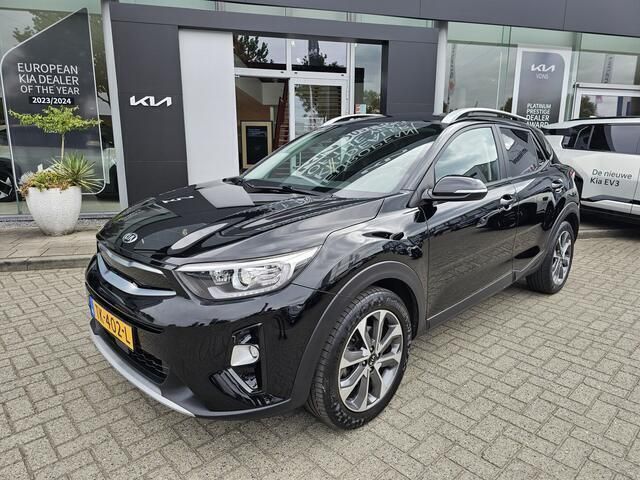 Zwart Gebruikt 2018 Kia Stonic SUV | € 14.950 (Iets duurder) - Afbeelding 1/4
