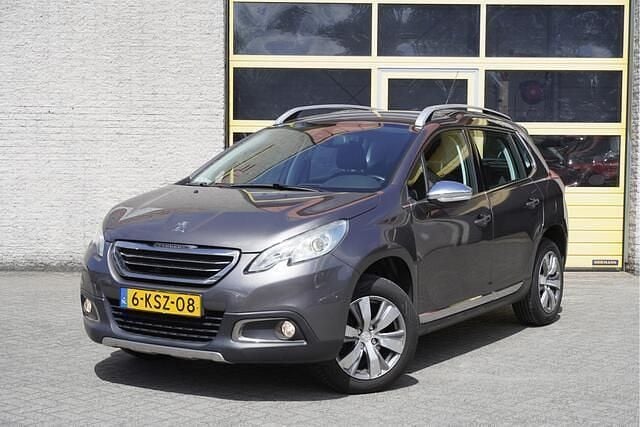 Grijs Gebruikt 2013 Peugeot 2008 Allure SUV | € 6.950 - Afbeelding 1/4