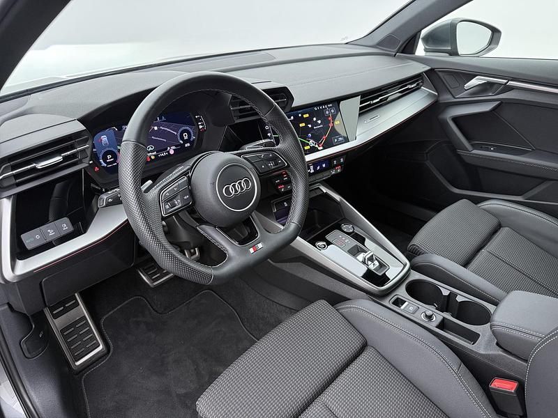 Occasion Audi A3 Sportback S-Line 110 PK (80 kW) 2024 Grijs Hatchback