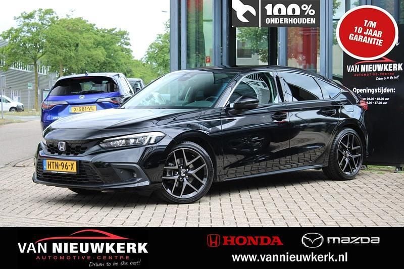 Zwart Gebruikt 2023 Honda Civic Advance Hatchback | € 37.900 (Eerlijke prijs) - Afbeelding 1/4