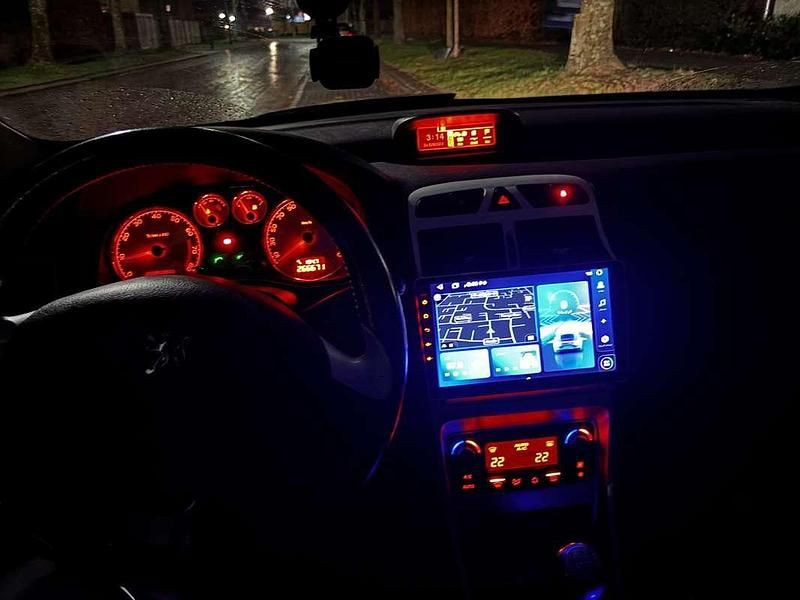 Zwart Occasion 2006 Peugeot 307 Hatchback | € 1.050 (Goede deal) - Afbeelding 1/4