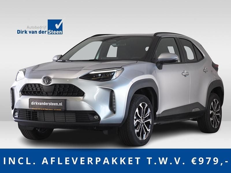 Zilver Nieuw 2024 Toyota Yaris Cross Executive SUV | € 30.950 (Super prijs) - Afbeelding 1/4