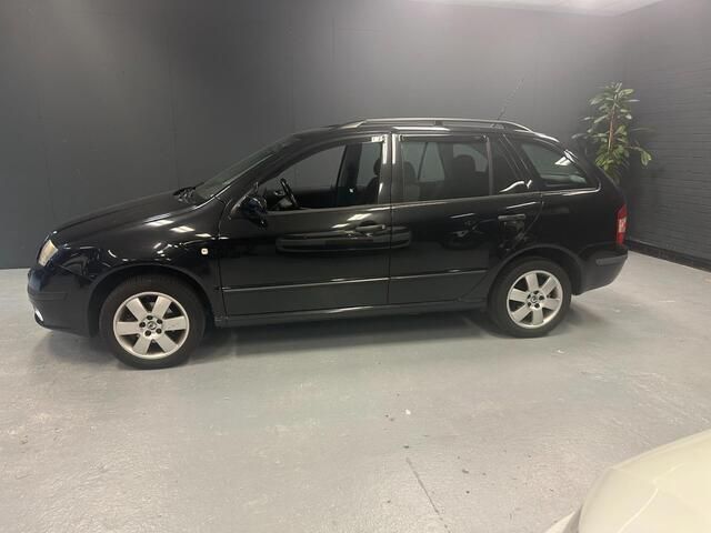 Occasion Skoda Fabia 101 PK (74 kW) 2005 Zwart Hatchback