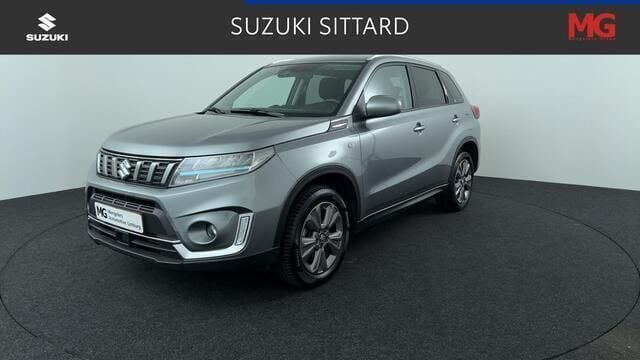 Grijs, metallic lak Occasion 2022 Suzuki Vitara SUV | € 19.295 (Goede deal) - Afbeelding 1/4