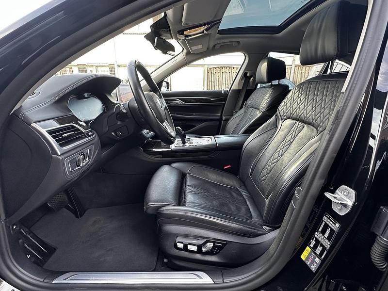 Occasion BMW 745 Executive 395 PK (290 kW) 2019 Zwart Sedan
