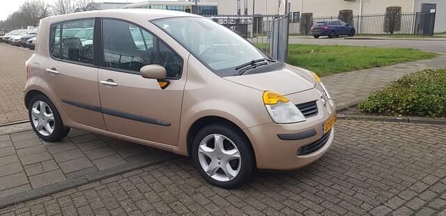 Occasion Renault Modus Luxe 98 PK (72 kW) 2005 Beige MPV