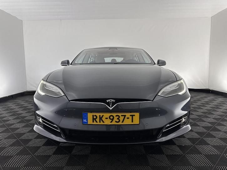 Occasion Tesla Model S 450 kW (613 PK) 2017 Grijs (metallic) Hatchback