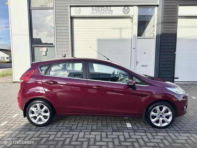 Occasion Ford Fiesta Titanium 82 PK (60 kW) 2010 Rood Hatchback