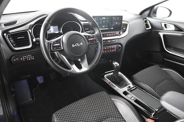 Occasion Kia XCeed 120 PK (88 kW) 2022 Grijs (metallic) SUV