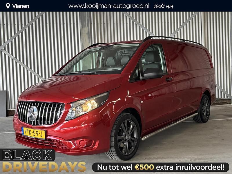 Overige Gebruikt 2023 Mercedes Vito MPV | € 34.950 (Eerlijke prijs) - Afbeelding 1/4